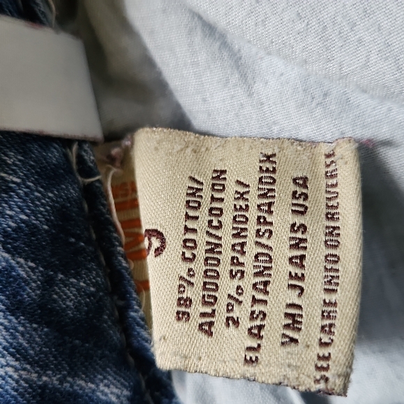 Size 9 Jean Shorts - Picture 3 of 3